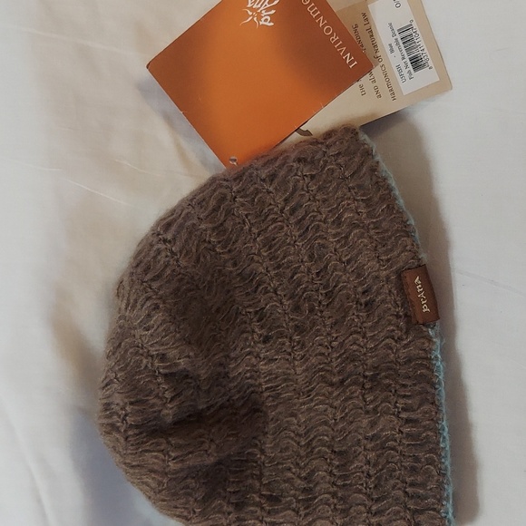 Prana Reversible Fishnet Beanie Blue / Coffee Brown. One Size - Picture 4 of 8
